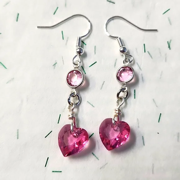 Pink Crystal Heart Earrings! - Picture 1 of 2
